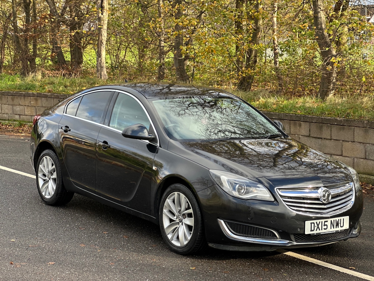 Used Vauxhall Insignia 2015 for sale - 76627351: Photo 1