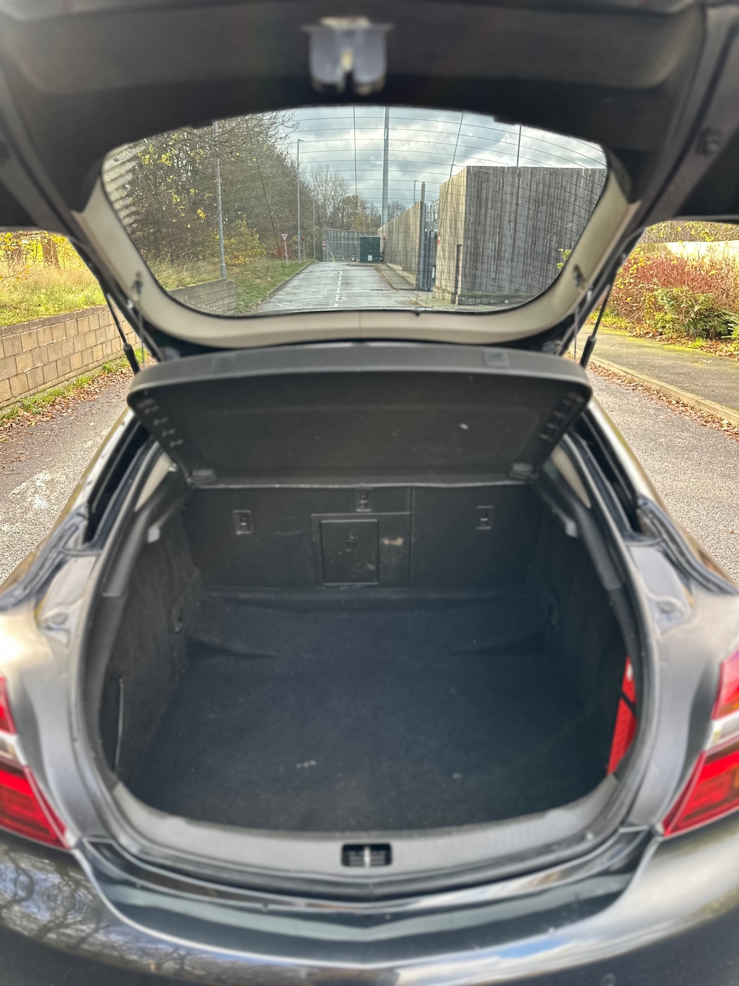 Used Vauxhall Insignia 2015 for sale - 76627351: Photo 10