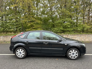 Used Ford Focus 2006 for sale - 76257727: Photo 2