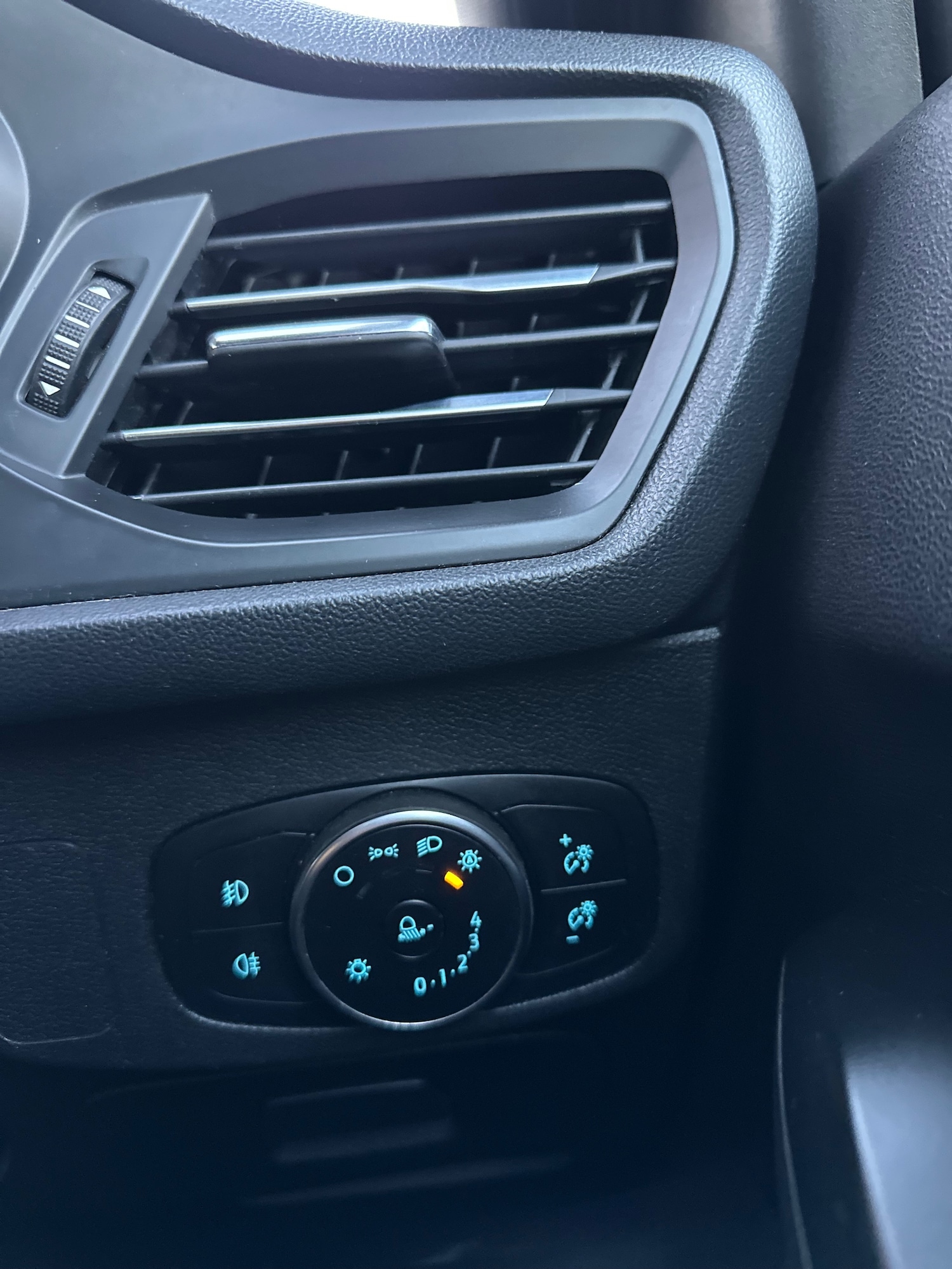 Used Ford Focus 2020 for sale - 77095407: Photo 18