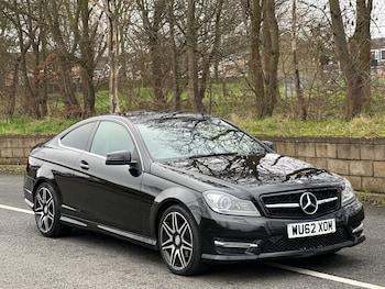 Used Mercedes-Benz C Class 2012 for sale - 77501530: Photo