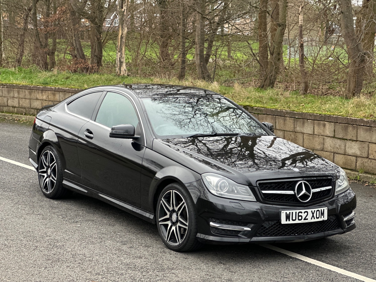 Used Mercedes-Benz C Class 2012 for sale - 77501530: Photo 2
