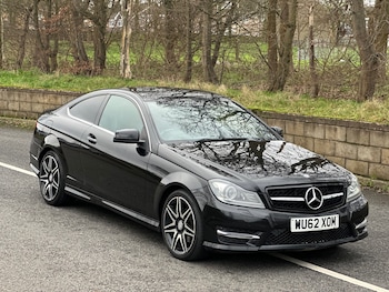 Used Mercedes-Benz C Class 2012 for sale - 77501530: Photo