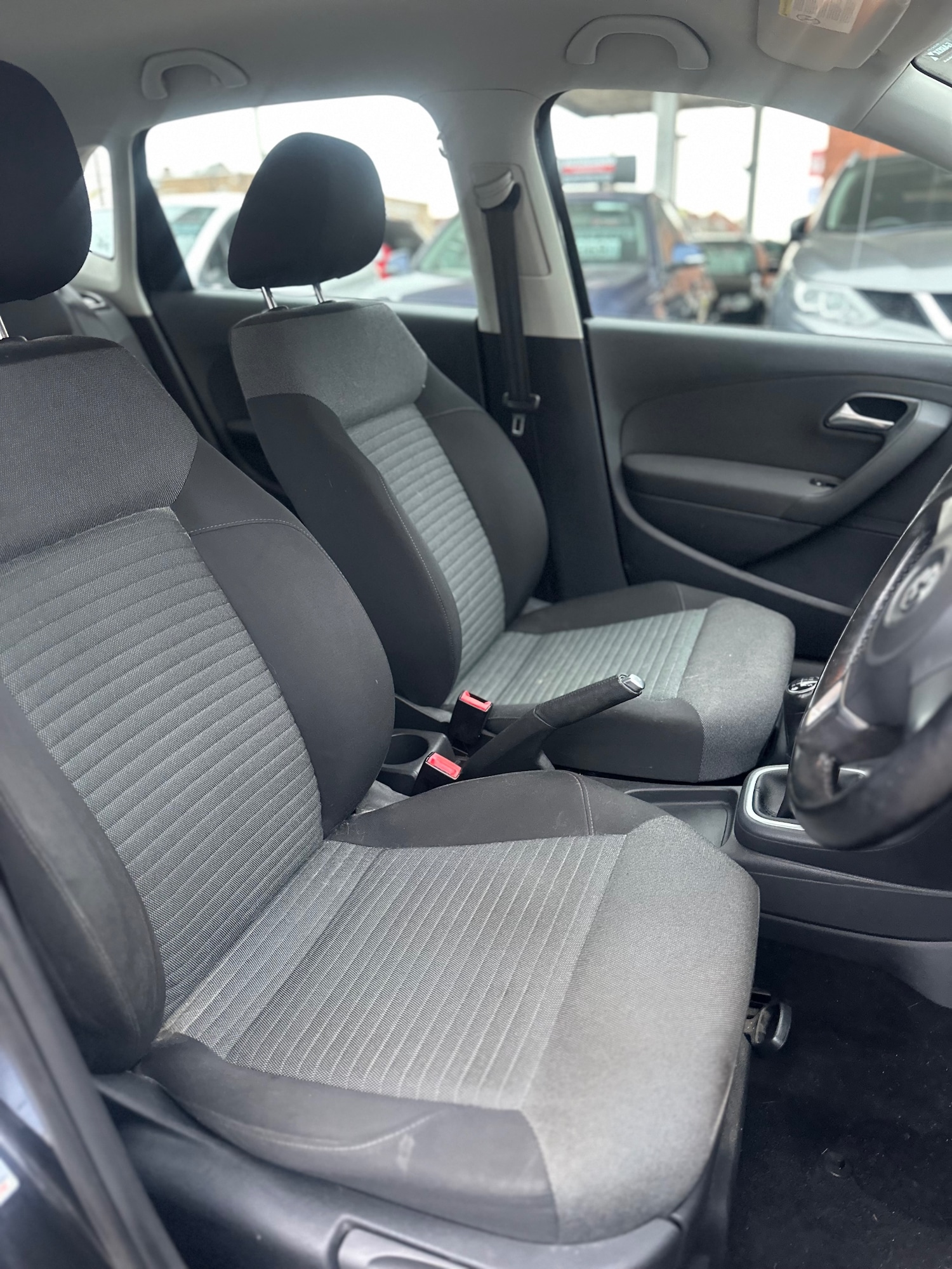 Used Volkswagen Polo 2011 for sale - 77997567: Photo 10