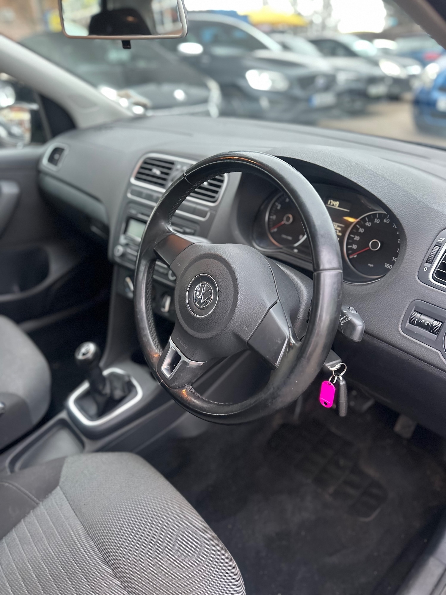 Used Volkswagen Polo 2011 for sale - 77997567: Photo 11