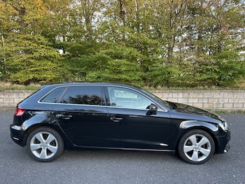 Used Audi A3 2014 for sale - 76057773: Photo