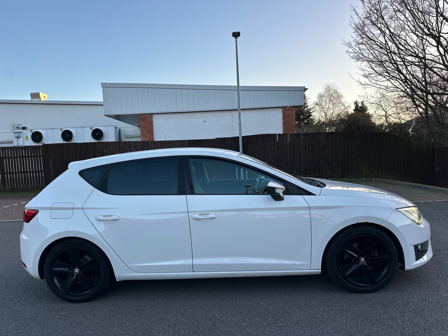 Used SEAT Leon 2014 for sale - 77921608: Photo 2