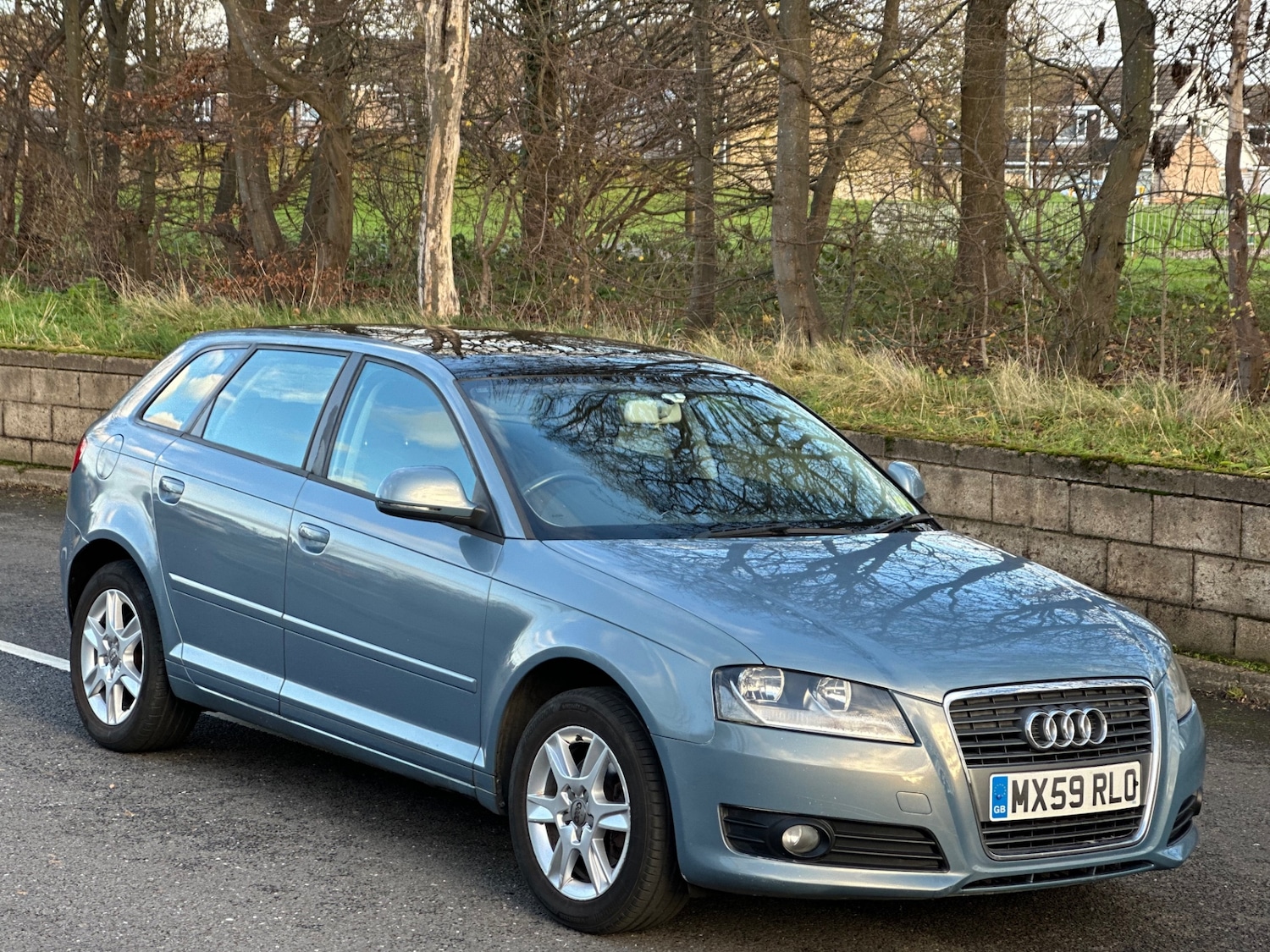 Used Audi A3 2009 for sale - 76918089: Photo 2
