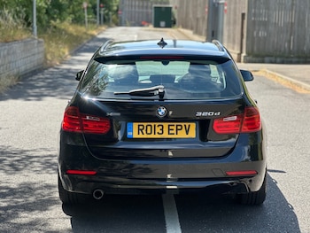 Used BMW 3 Series 2013 for sale - 79131684: Photo