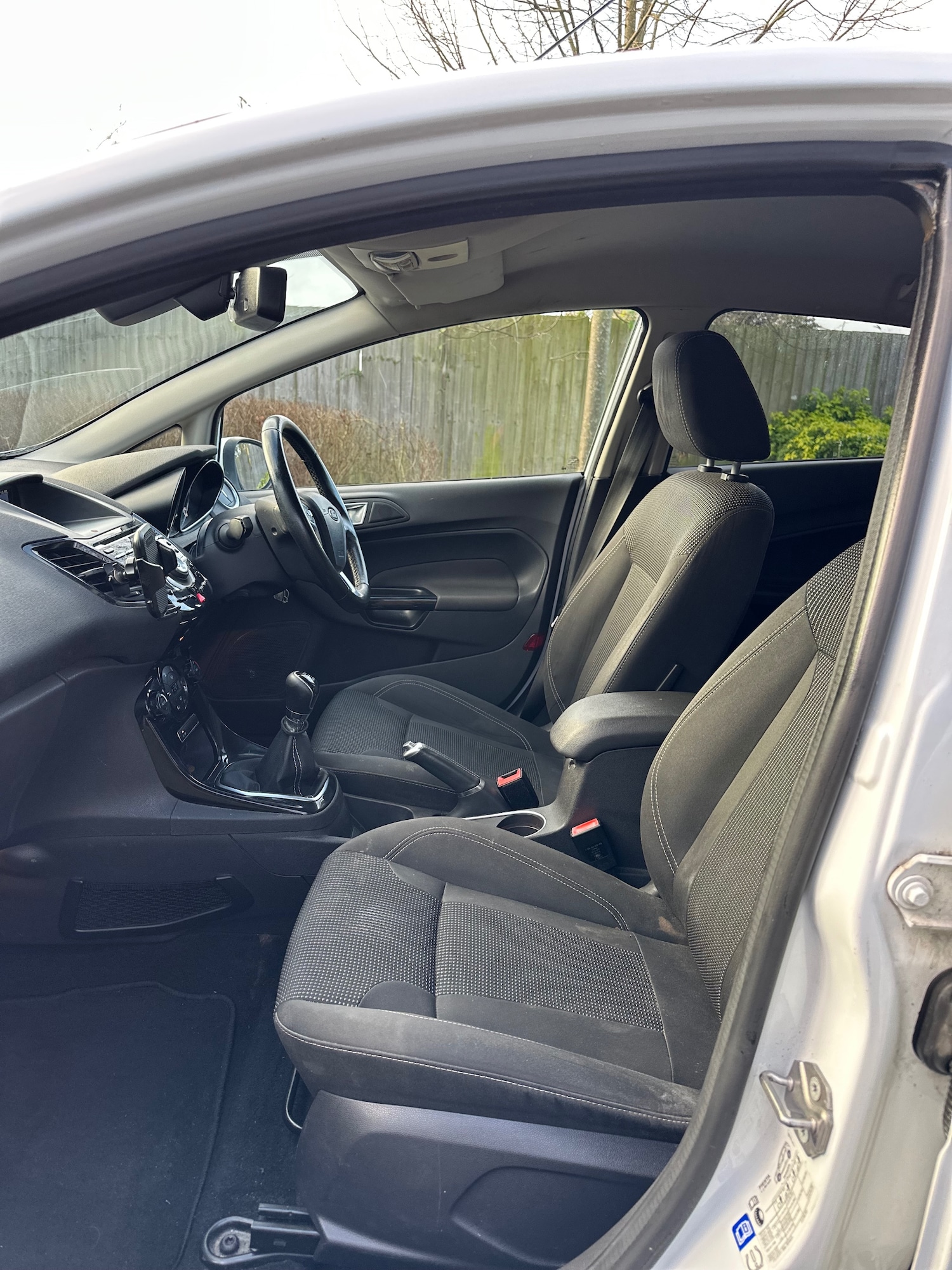 Used Ford Fiesta 2015 for sale - 77168760: Photo 10