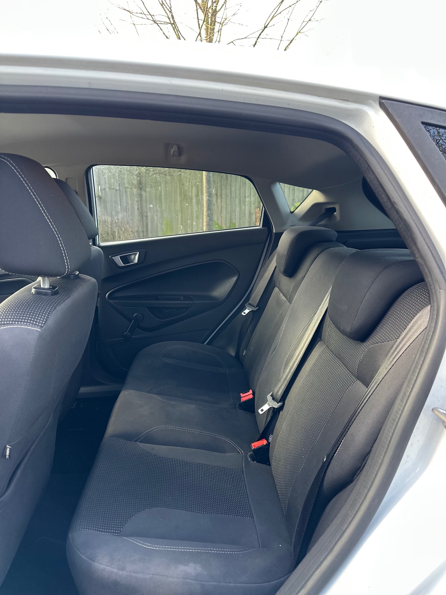 Used Ford Fiesta 2015 for sale - 77168760: Photo 9