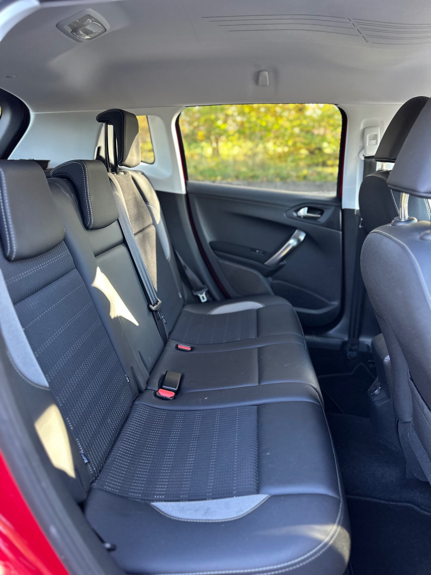 Used Peugeot 2008 2017 for sale - 76525806: Photo 10