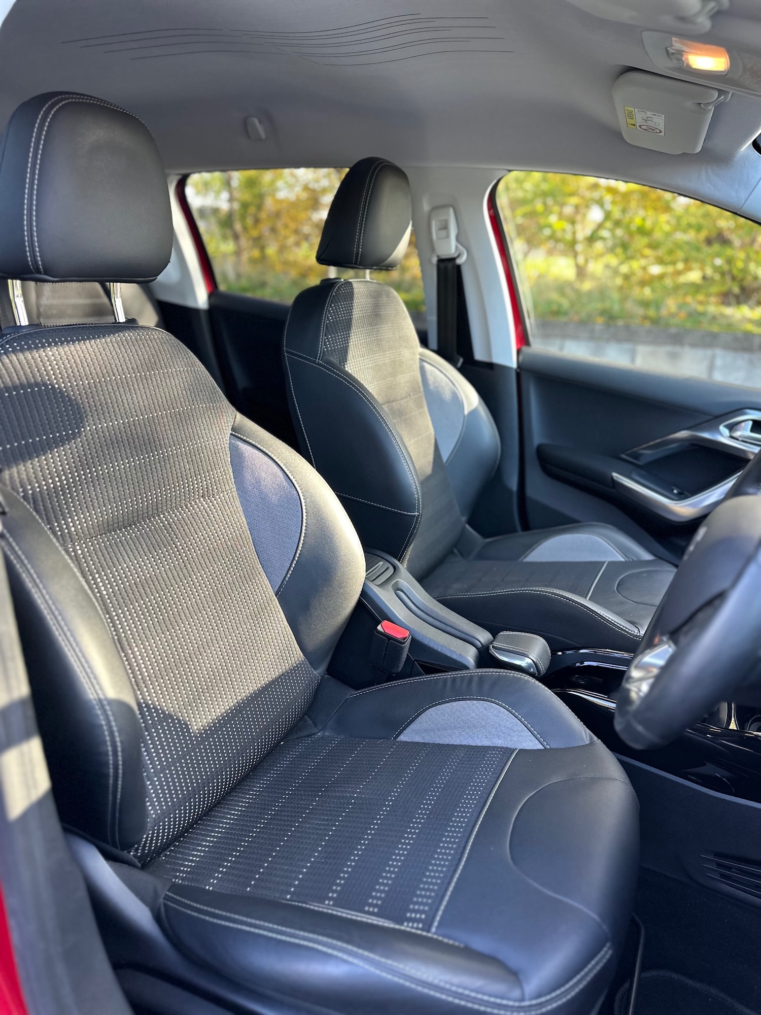 Used Peugeot 2008 2017 for sale - 76525806: Photo 15