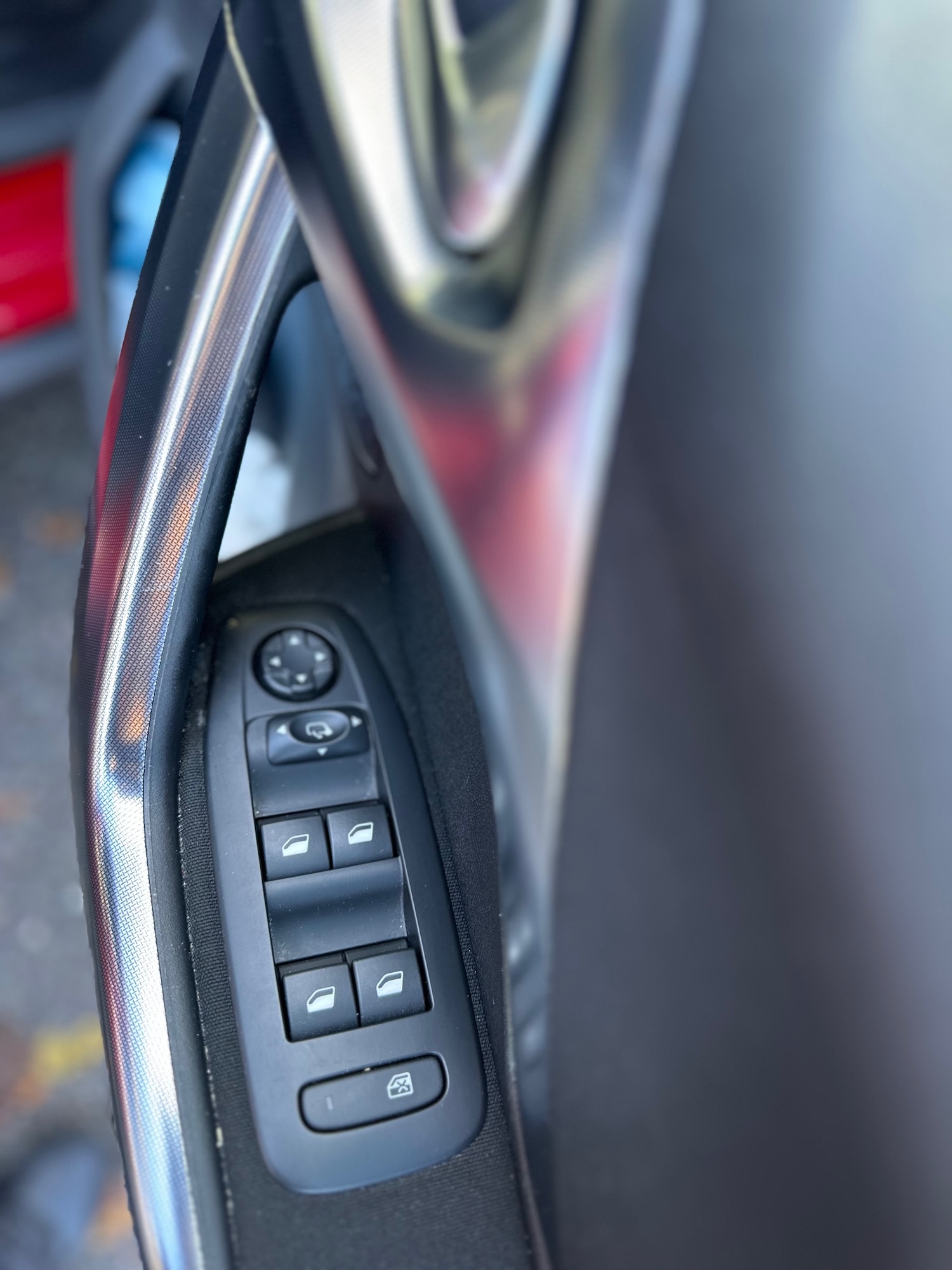 Used Peugeot 2008 2017 for sale - 76525806: Photo 17