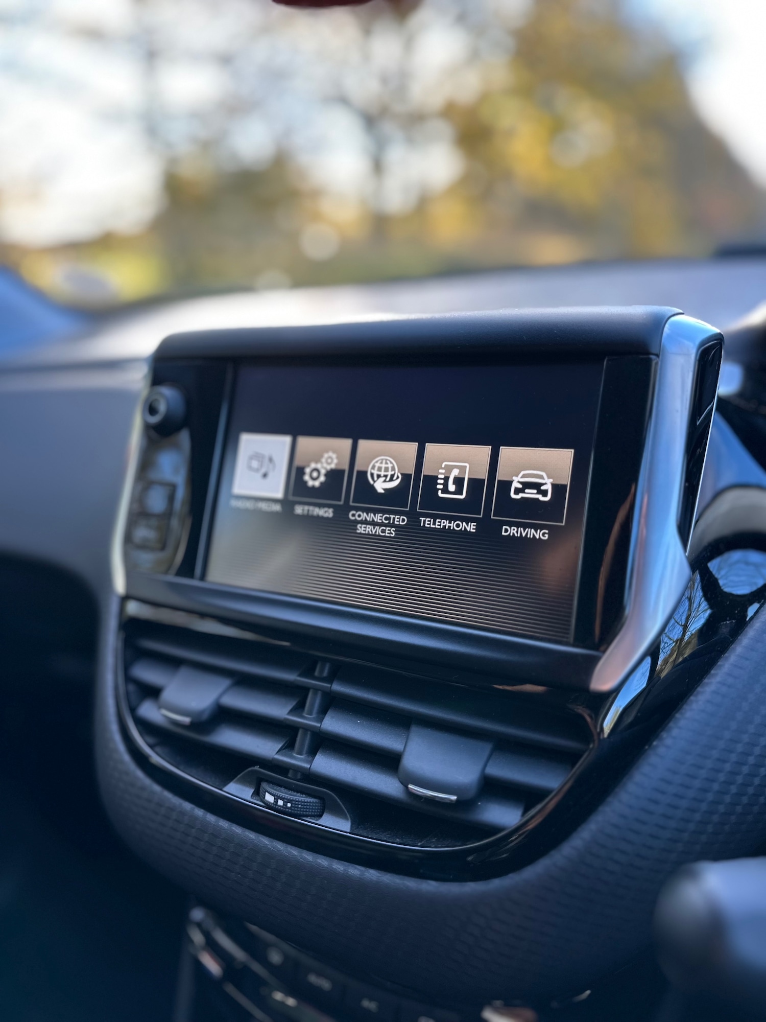 Used Peugeot 2008 2017 for sale - 76525806: Photo 19