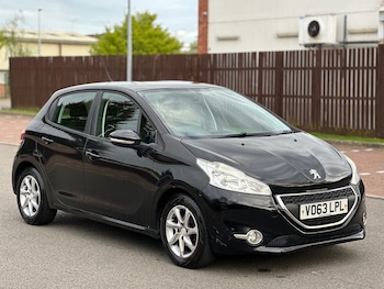 Used Peugeot 208 2013 for sale - 78335669: Photo