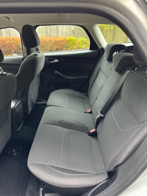 Used Ford Focus 2016 for sale - 76263570: Photo 9