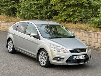 Used Ford Focus 2010 for sale - 75517990: Photo