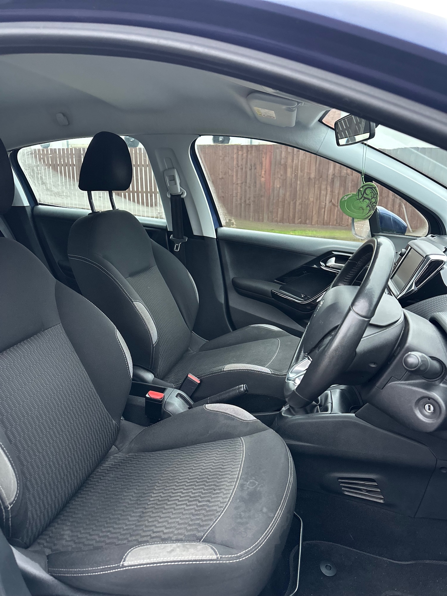 Used Peugeot 208 2016 for sale - 77137876: Photo 11