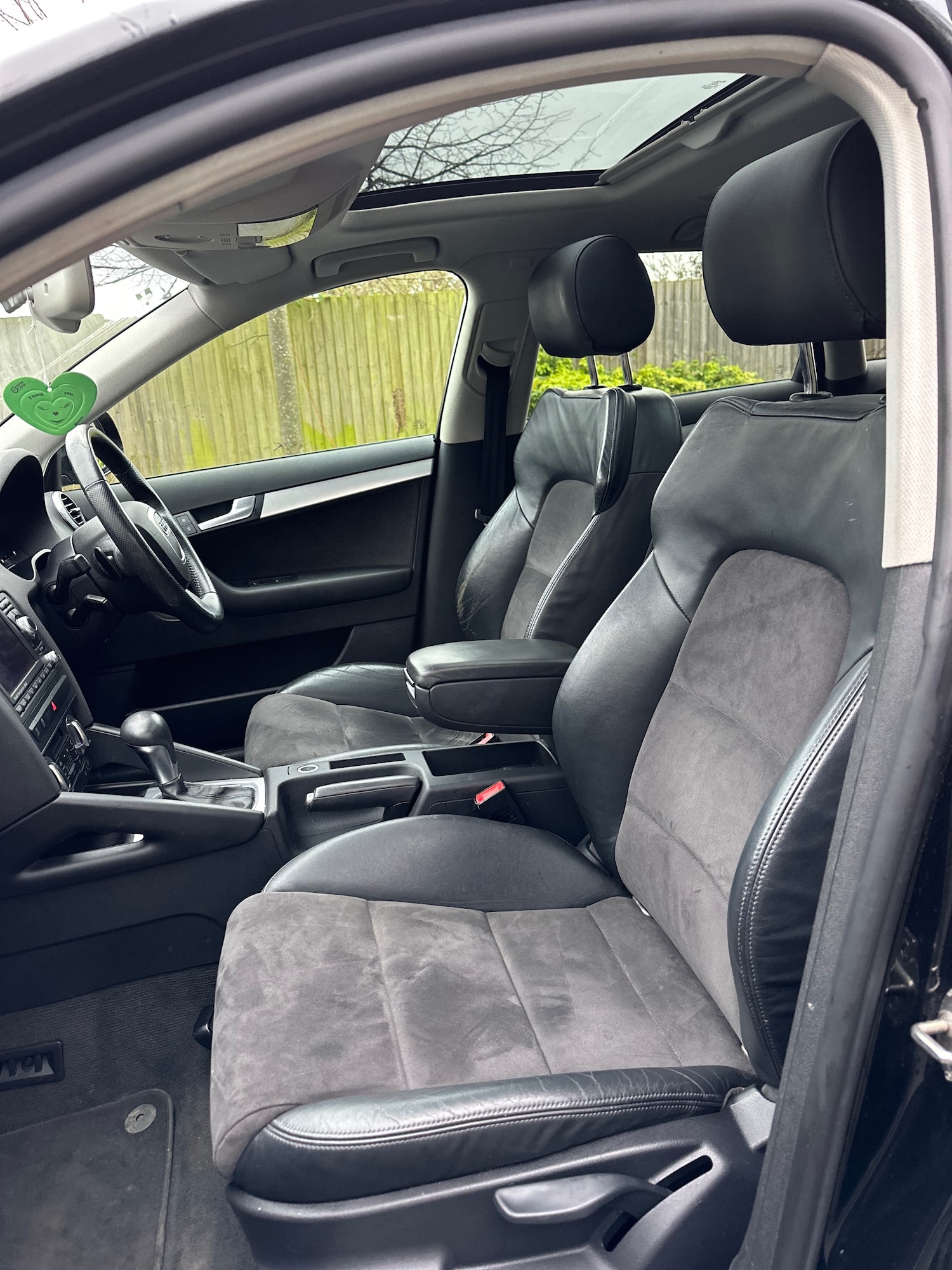 Used Audi A3 2010 for sale - 77528809: Photo 11