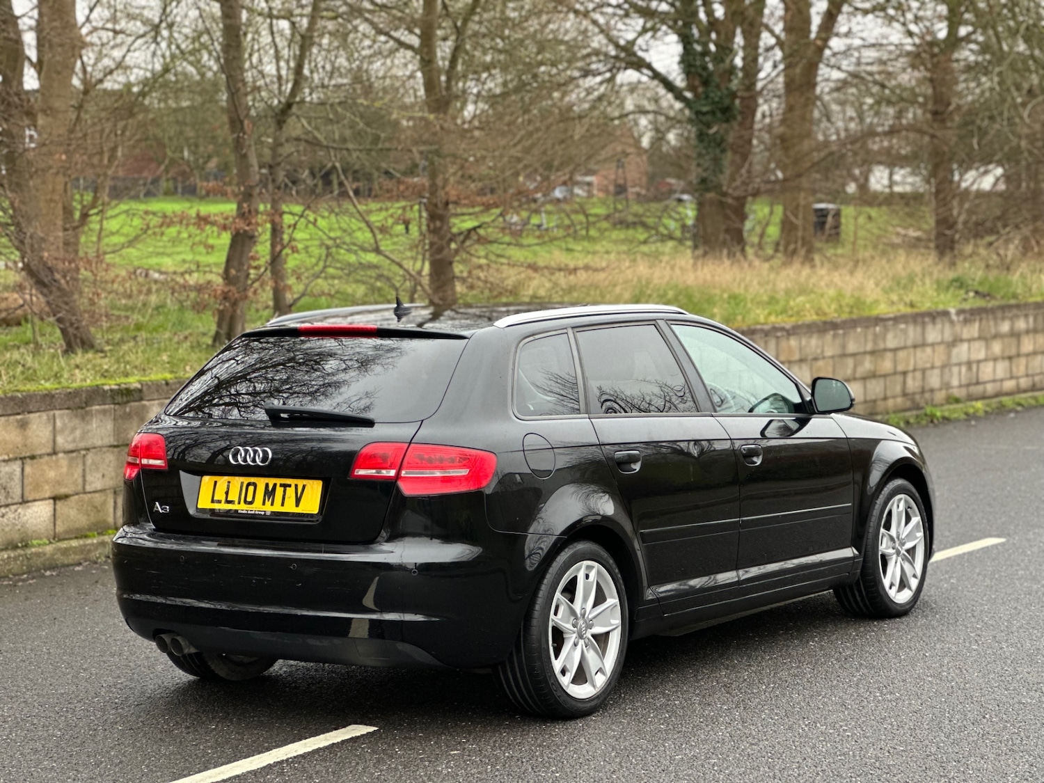 Used Audi A3 2010 for sale - 77528809: Photo 3