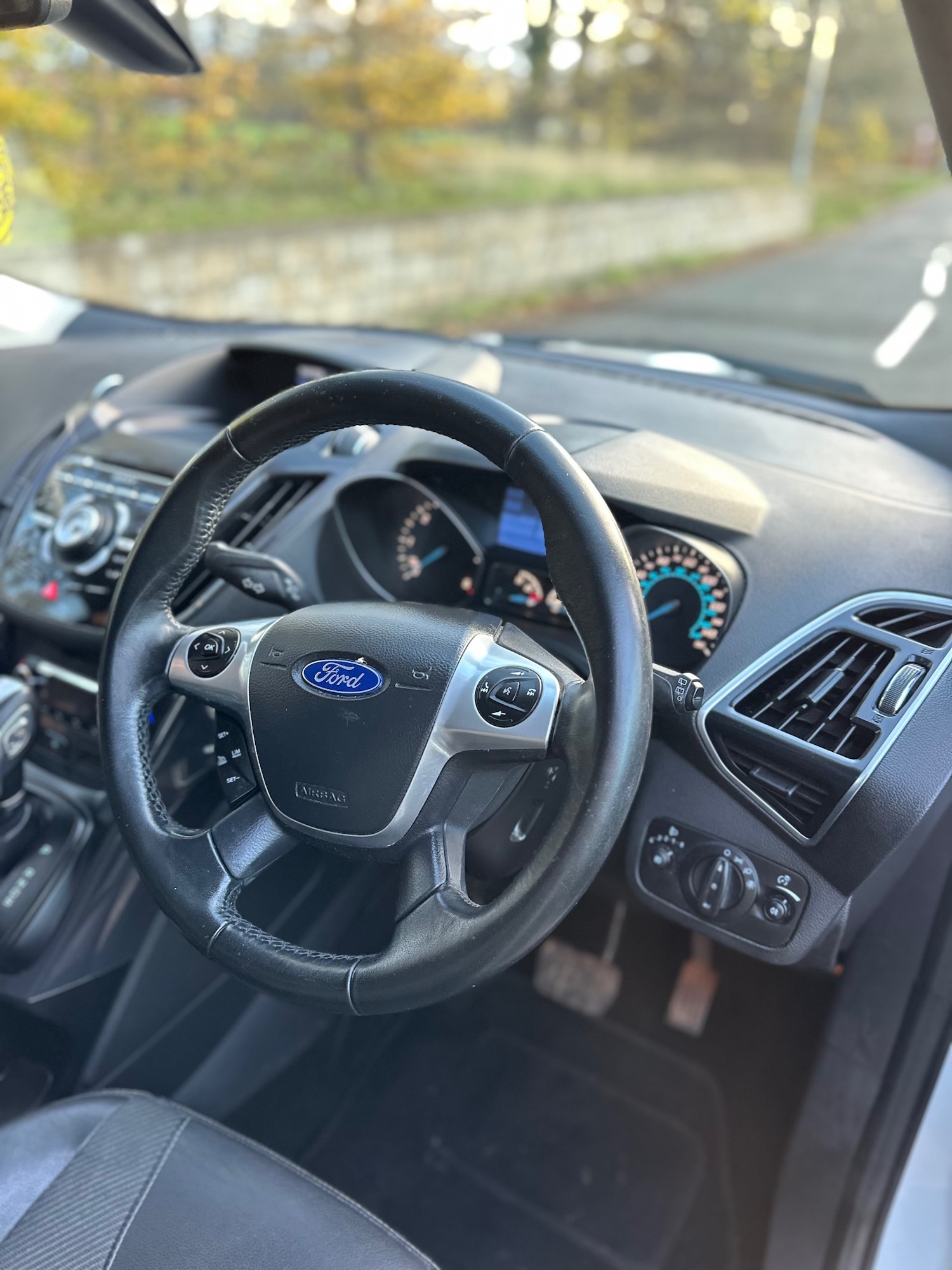 Used Ford Kuga 2014 for sale - 76627345: Photo 14