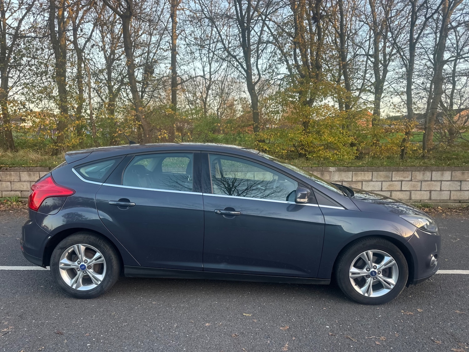 Used Ford Focus 2013 for sale - 76606101: Photo 3