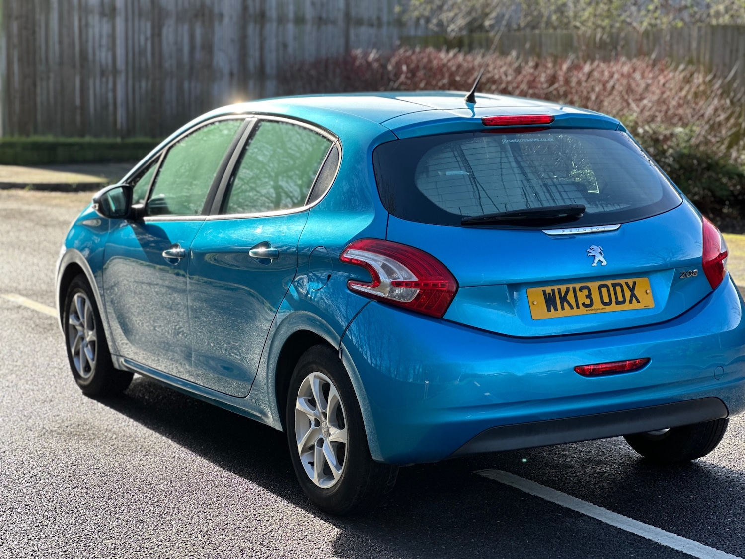Used Peugeot 208 2013 for sale - 77555907: Photo 6