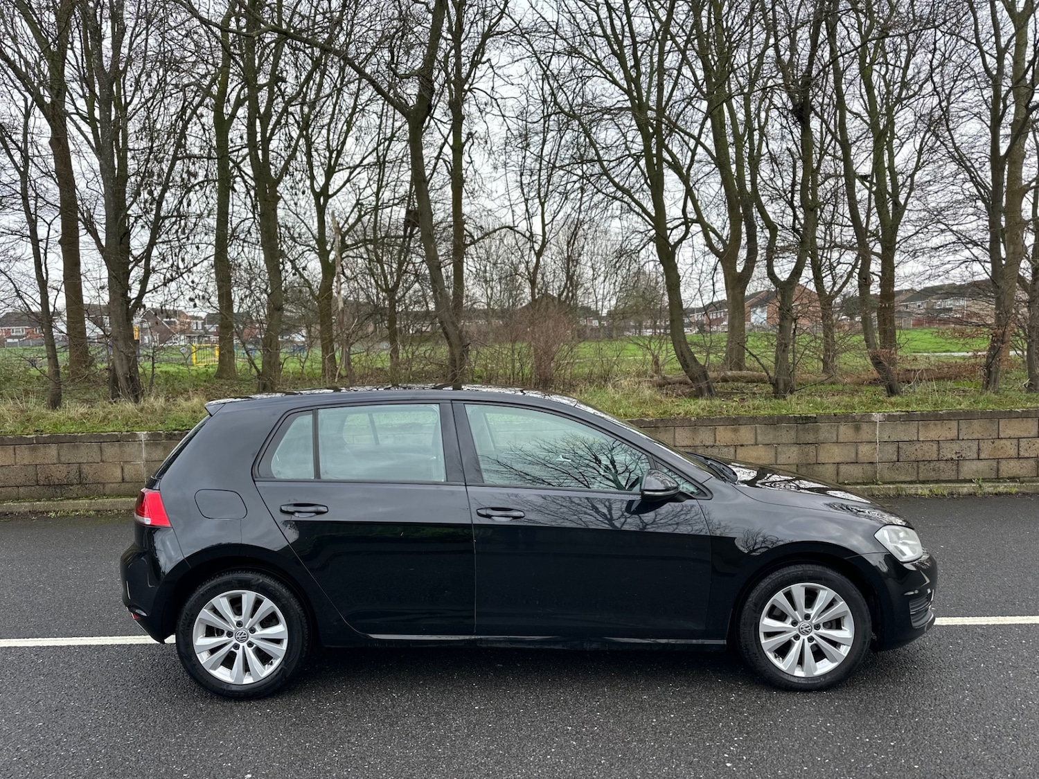 Used Volkswagen Golf 2013 for sale - 77019519: Photo 2