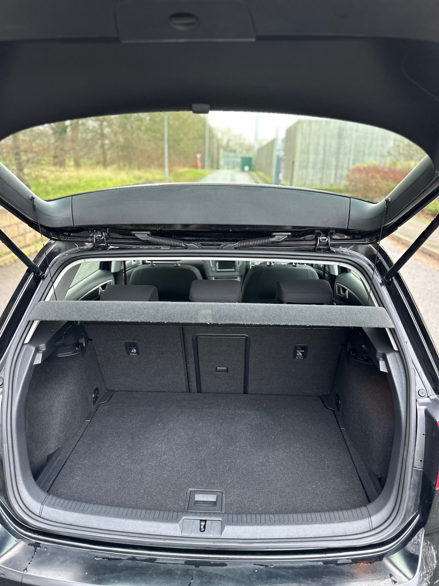 Used Volkswagen Golf 2013 for sale - 77019519: Photo 9