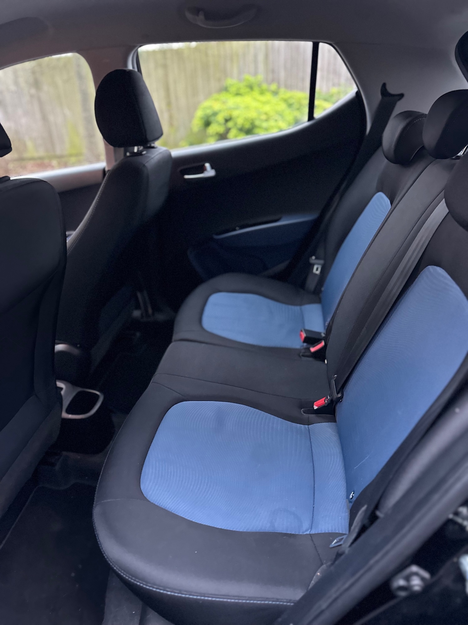 Used Hyundai i10 2015 for sale - 77036498: Photo 11