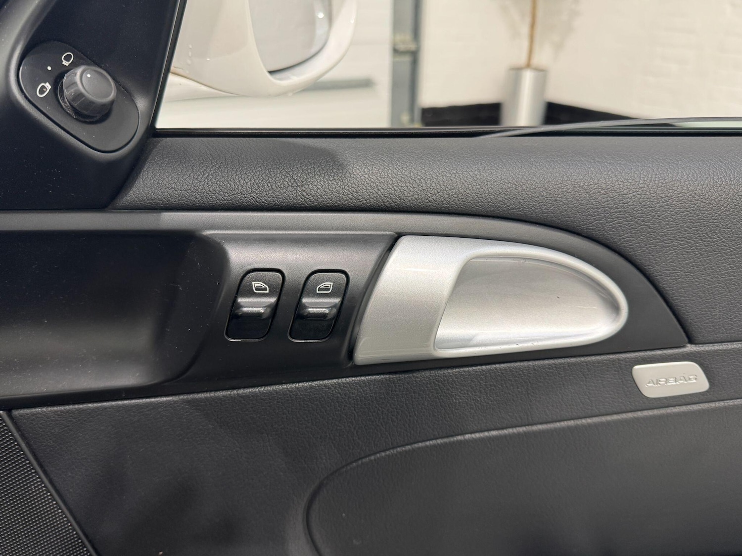 Used Porsche Boxster 2011 for sale - 76522154: Photo 45