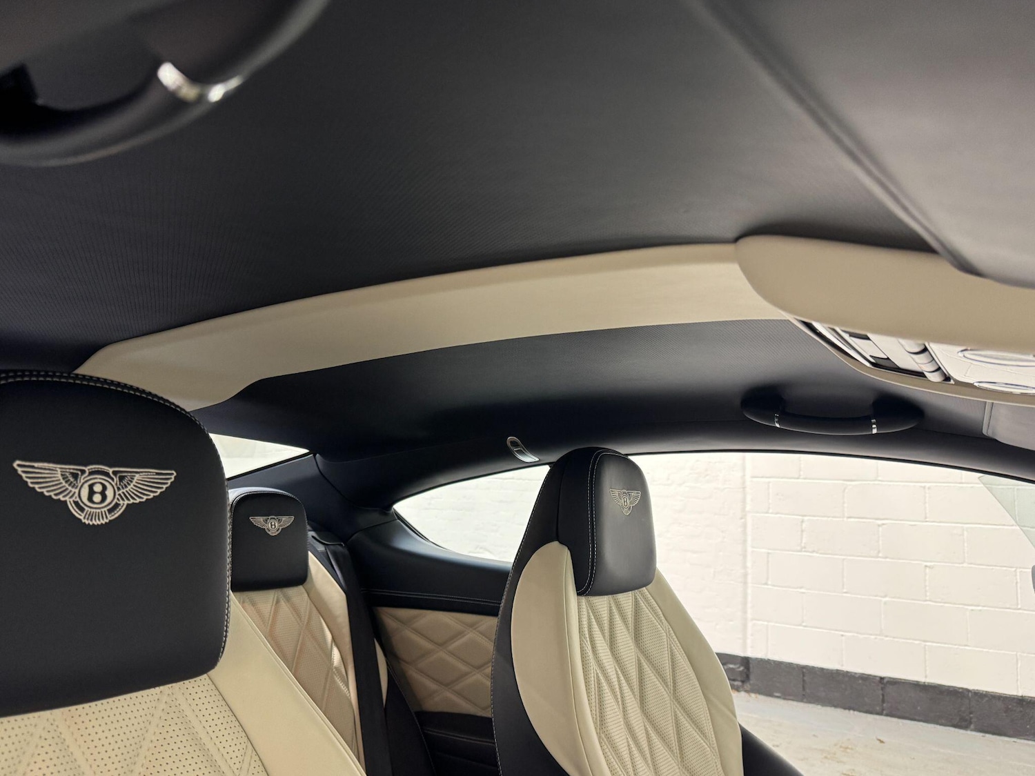 Used Bentley Continental 2015 for sale - 76512858: Photo 17