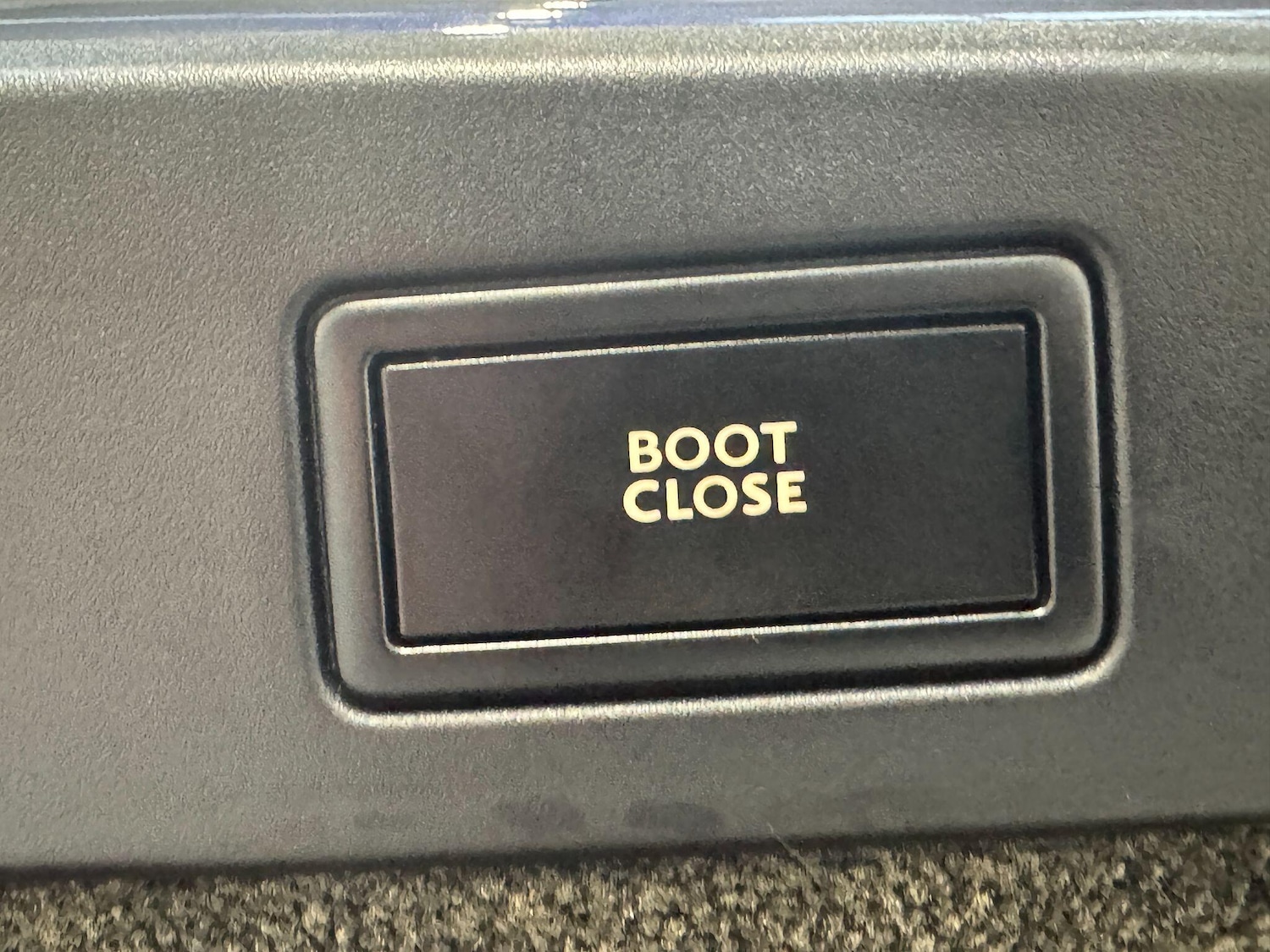 Used Bentley Continental 2015 for sale - 76512858: Photo 33