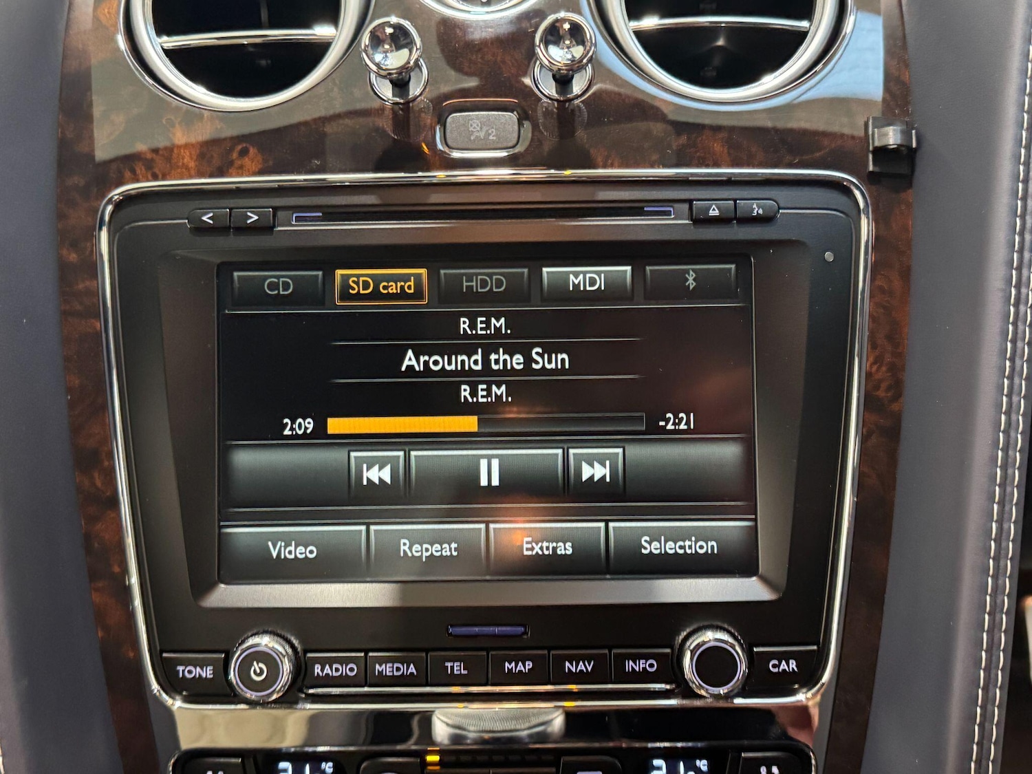 Used Bentley Continental 2015 for sale - 76512858: Photo 44