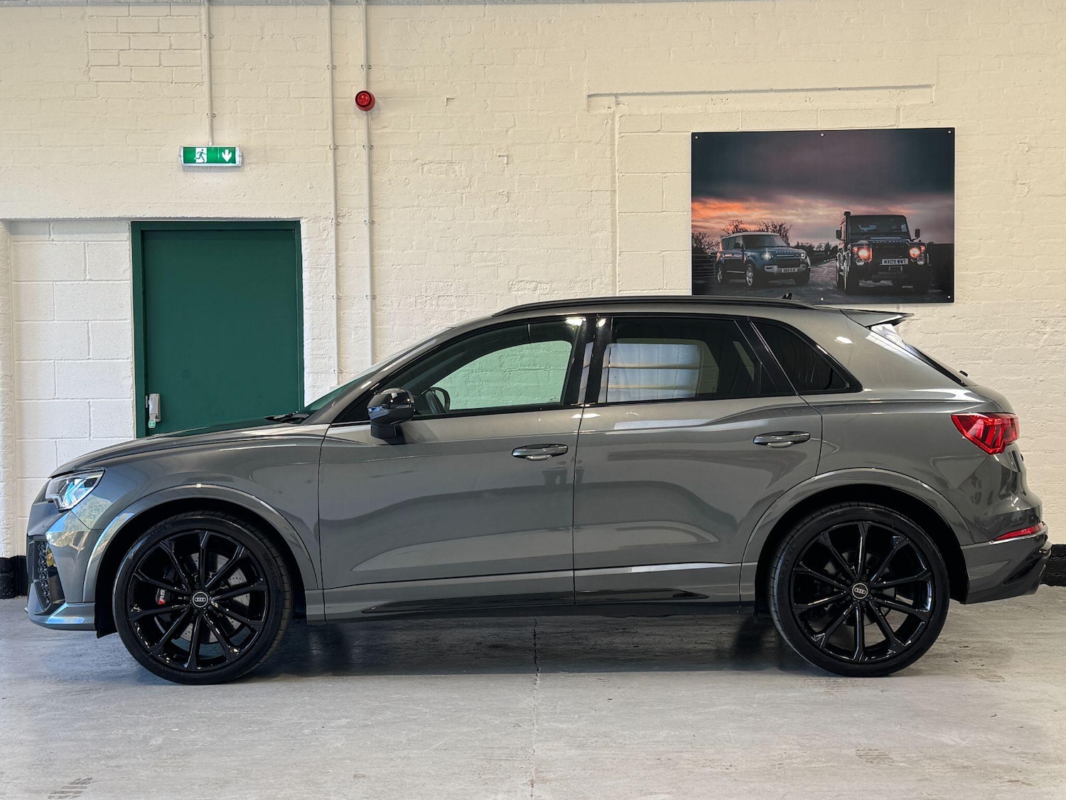 Used Audi RS Q3 2022 for sale - 76032479: Photo 10