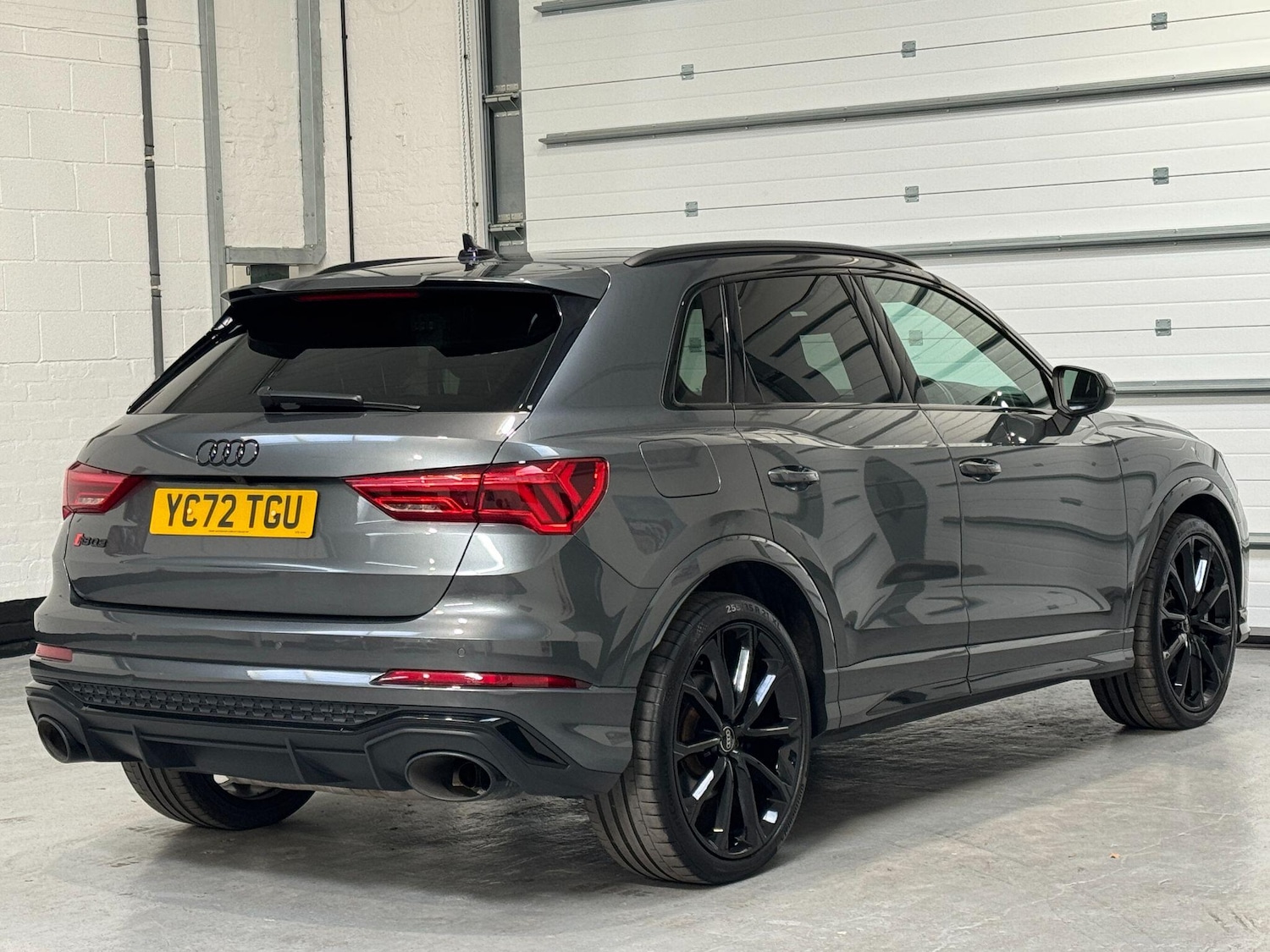 Used Audi RS Q3 2022 for sale - 76032479: Photo 11