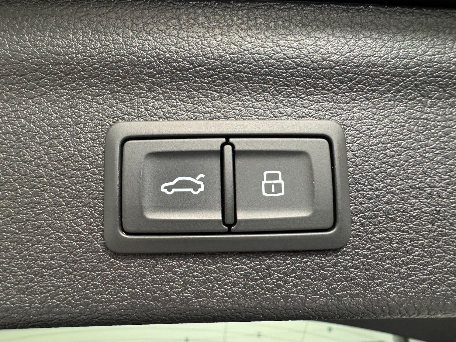 Used Audi RS Q3 2022 for sale - 76032479: Photo 48