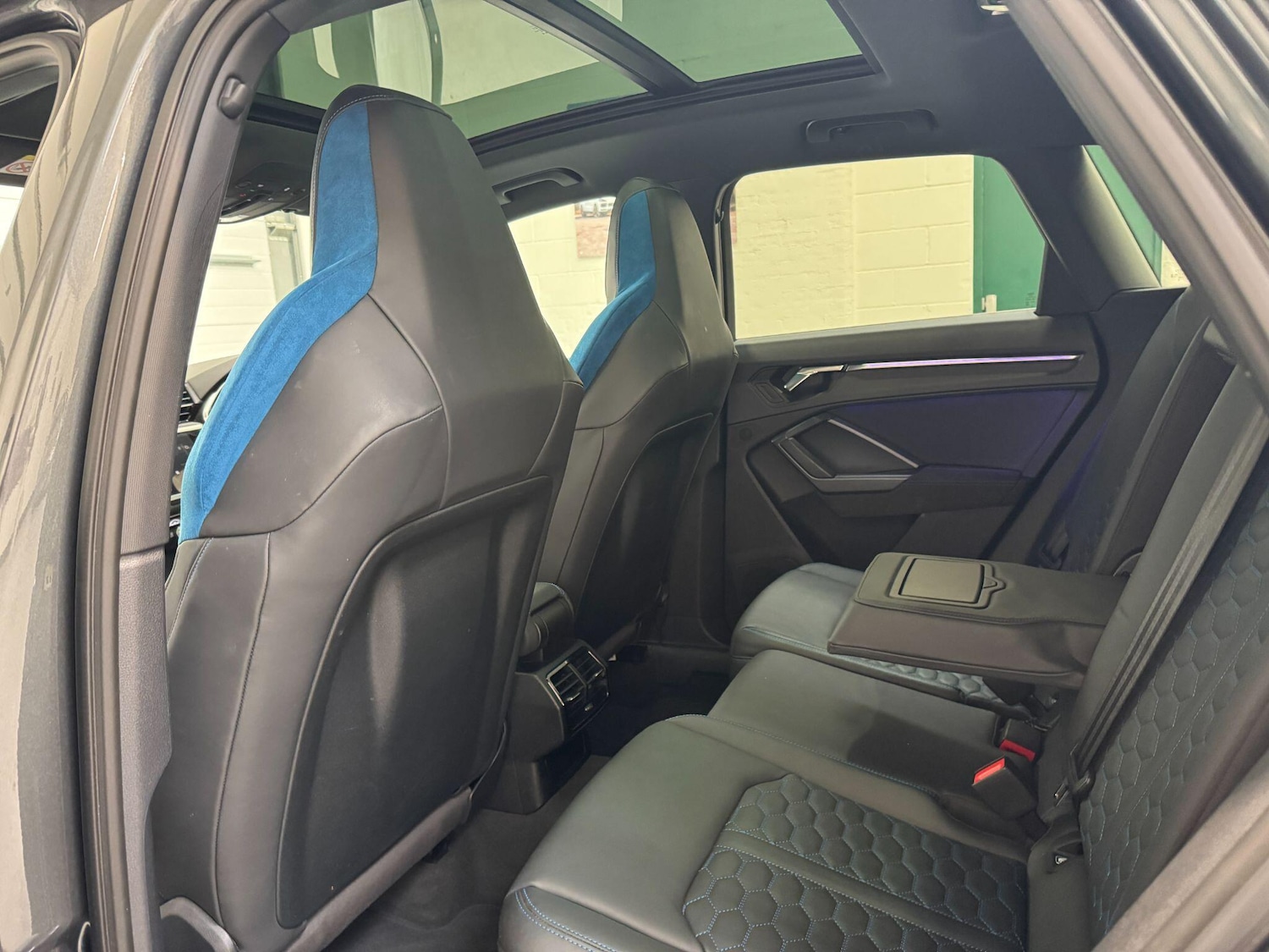 Used Audi RS Q3 2022 for sale - 76032479: Photo 50