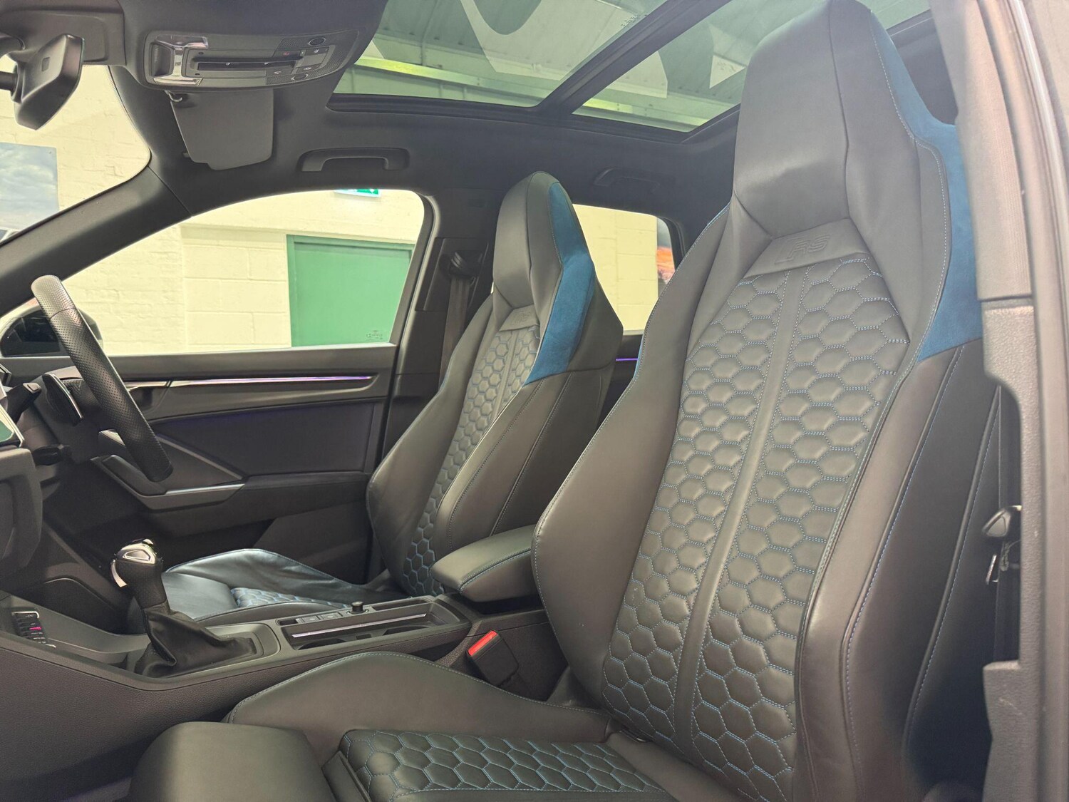 Used Audi RS Q3 2022 for sale - 76032479: Photo 57