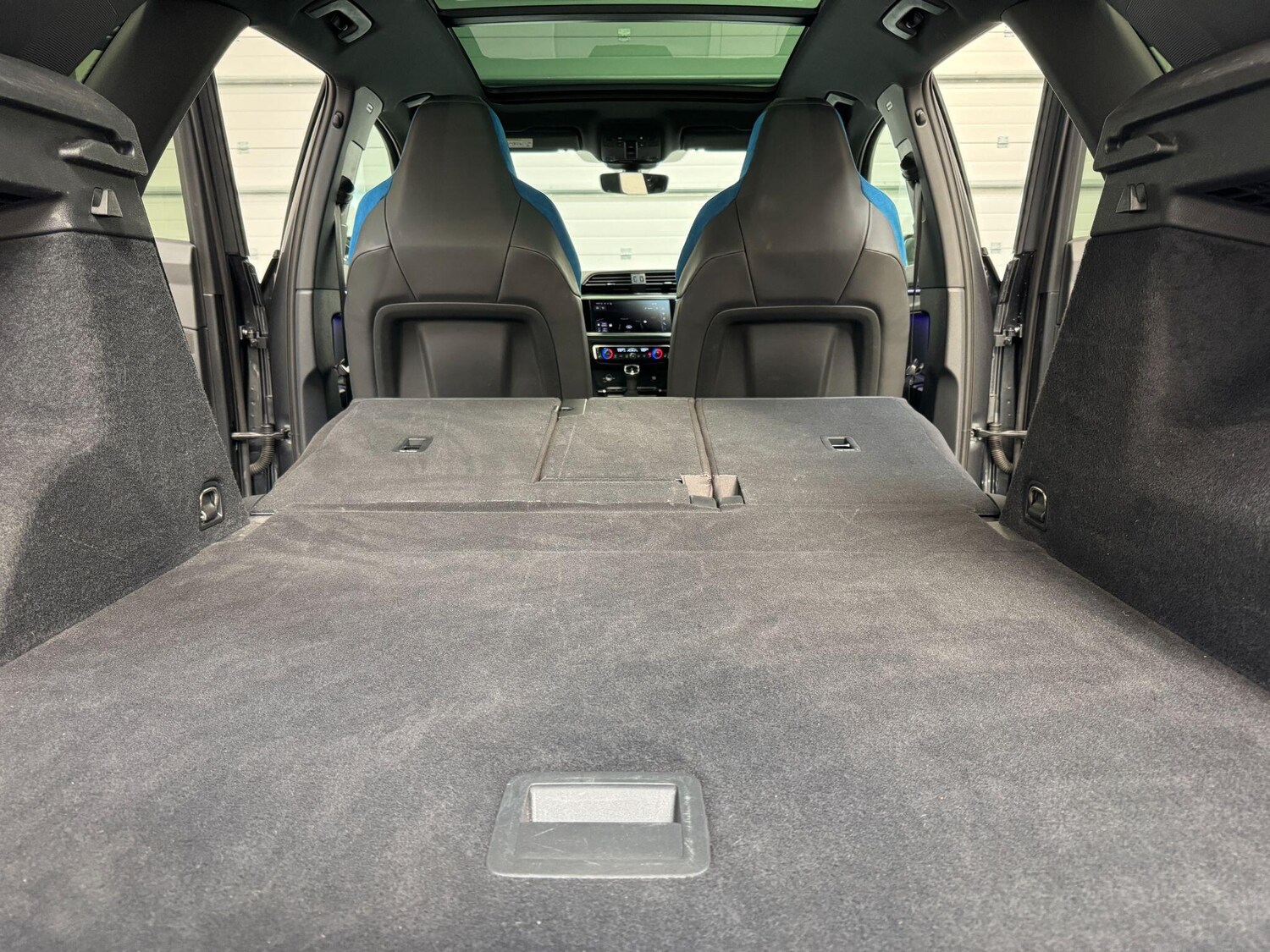 Used Audi RS Q3 2022 for sale - 76032479: Photo 59