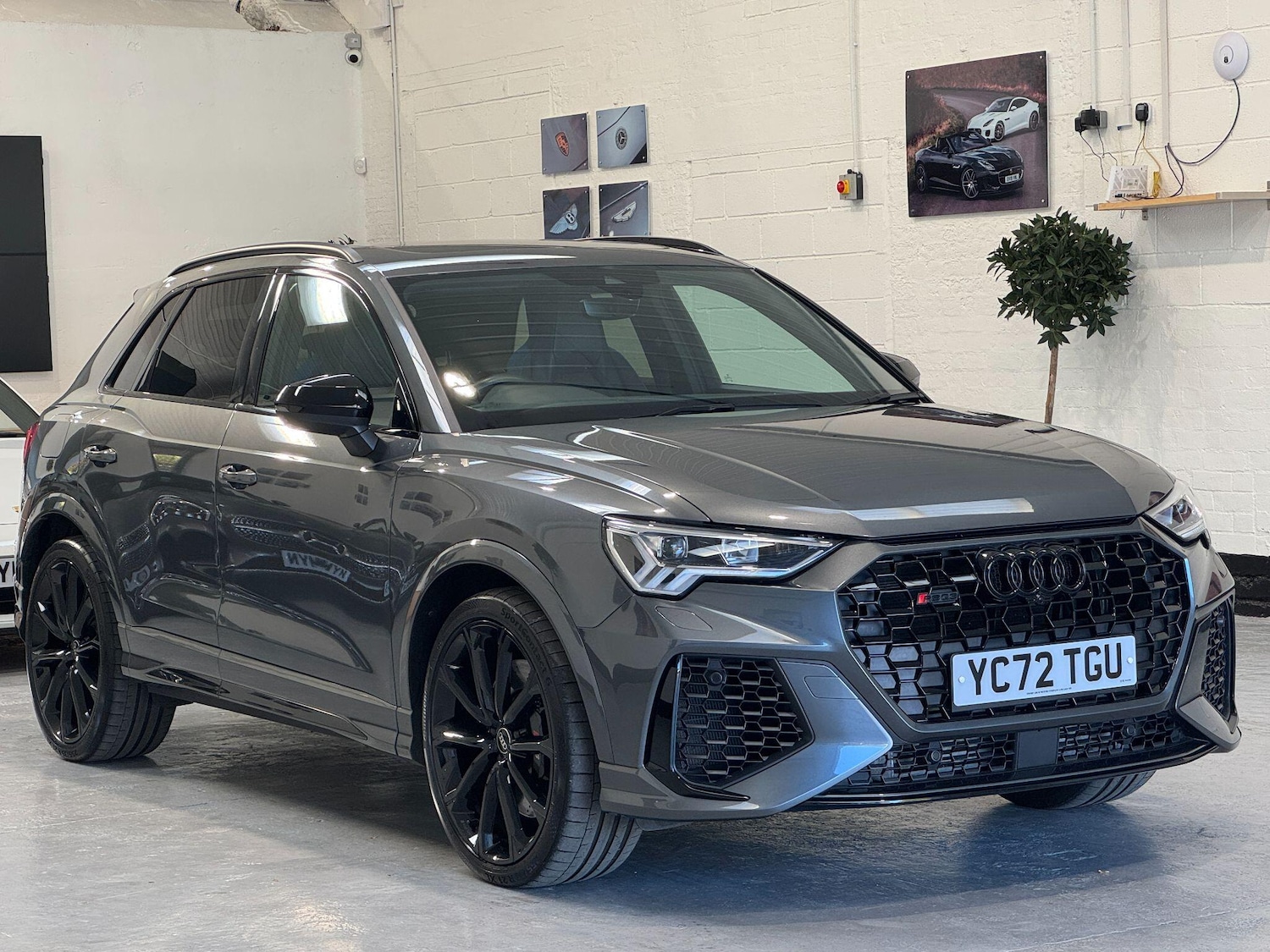 Used Audi RS Q3 2022 for sale - 76032479: Photo 7