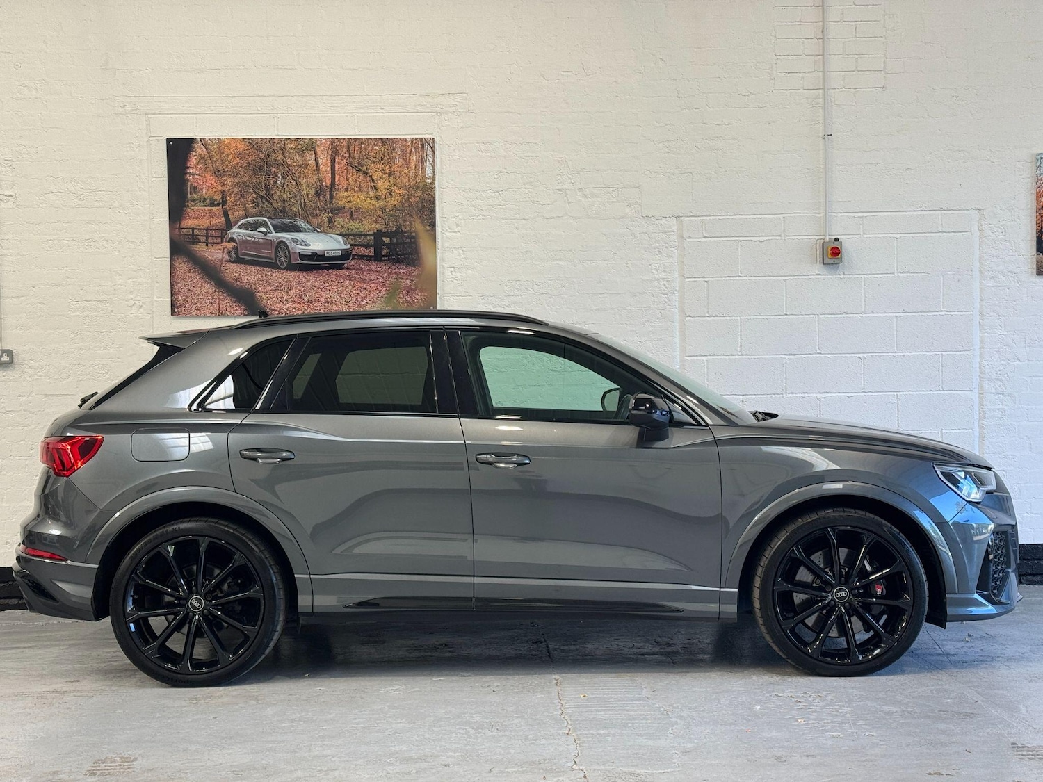 Used Audi RS Q3 2022 for sale - 76032479: Photo 8