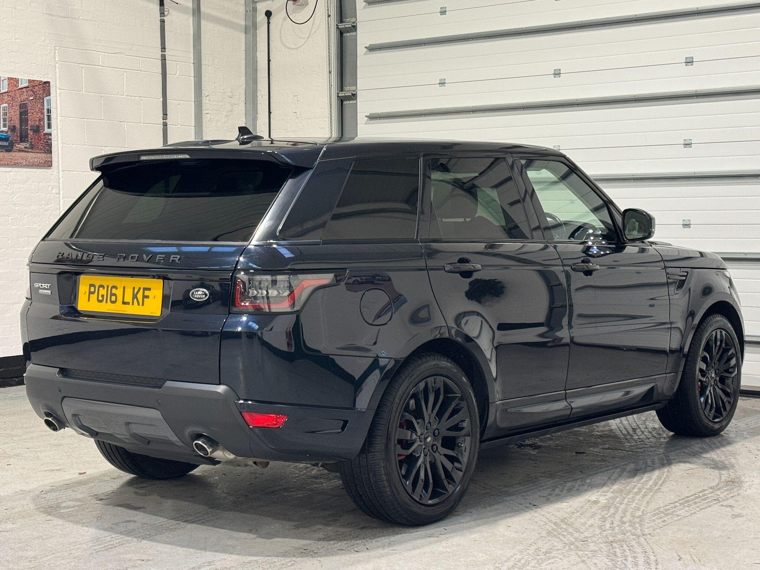 Used Land Rover Range Rover Sport for sale - 76935909: Photo 11