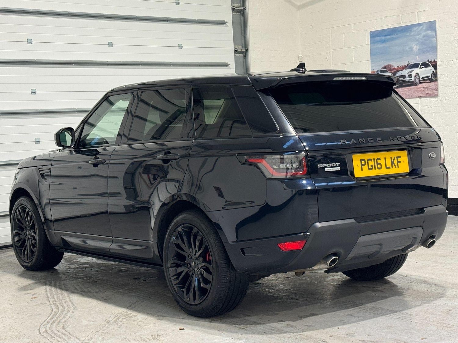 Used Land Rover Range Rover Sport for sale - 76935909: Photo 15