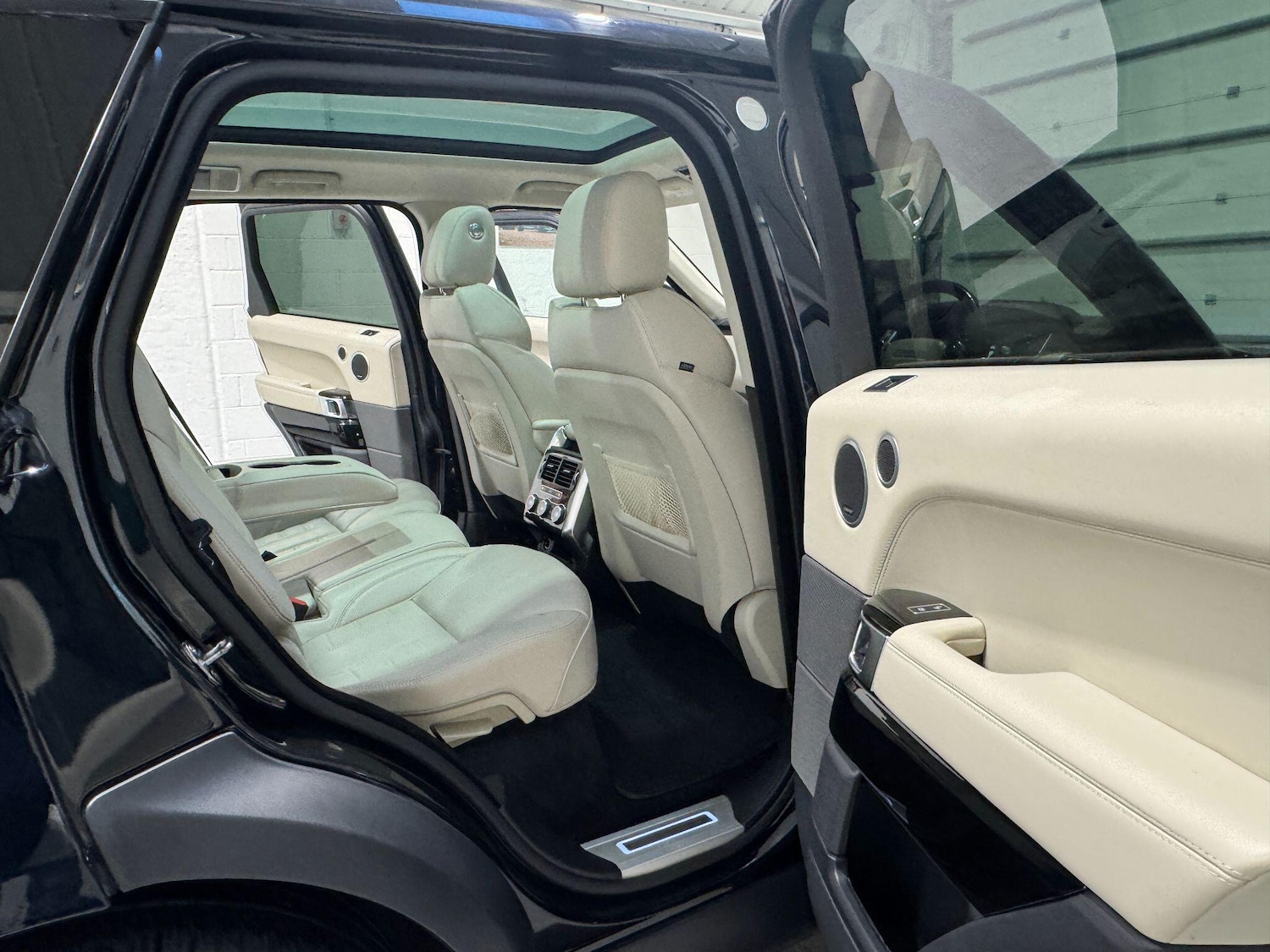 Used Land Rover Range Rover Sport for sale - 76935909: Photo 22