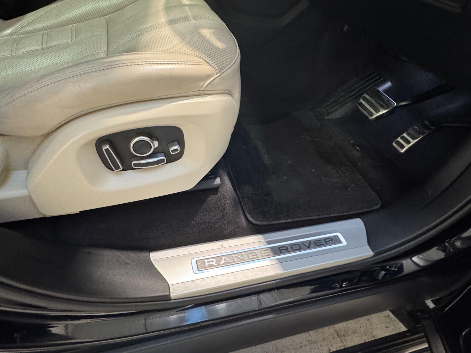 Used Land Rover Range Rover Sport for sale - 76935909: Photo 63