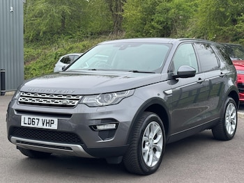 Used Land Rover Discovery Sport 2017 for sale - 78230684: Photo