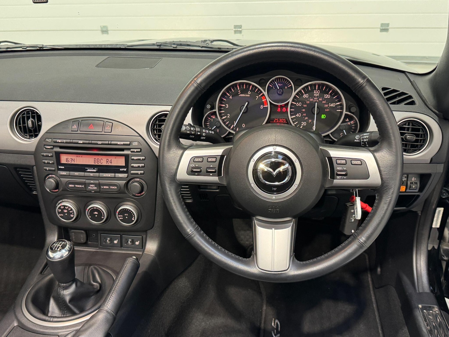 Used Mazda MX-5 2010 for sale - 76326133: Photo 63