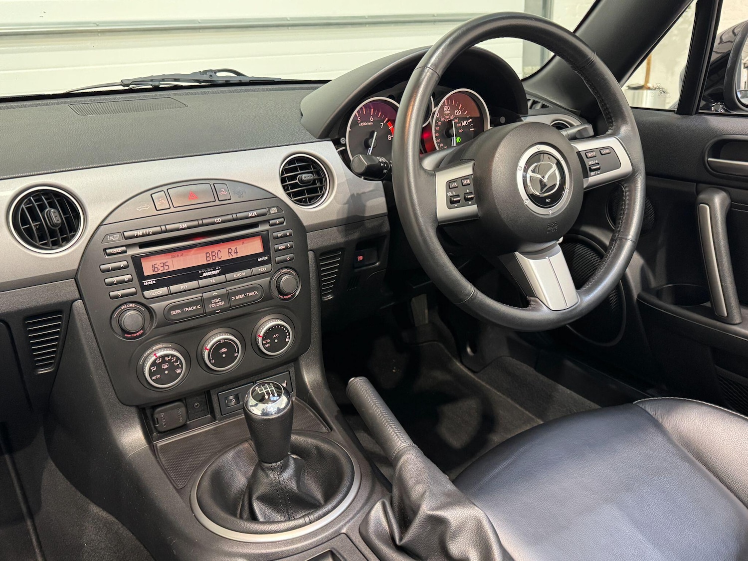 Used Mazda MX-5 2010 for sale - 76326133: Photo 68